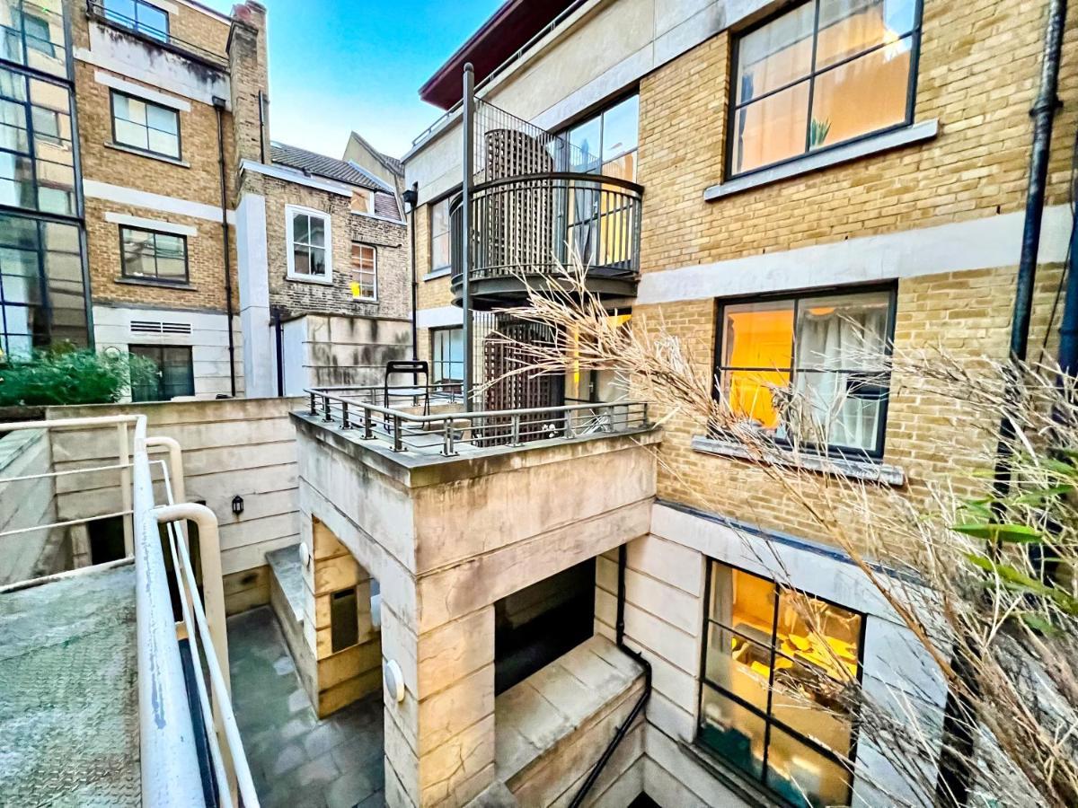 Deluxe Entire Apartment Between Covent Garden And St Pauls Cathedral London Exterior photo